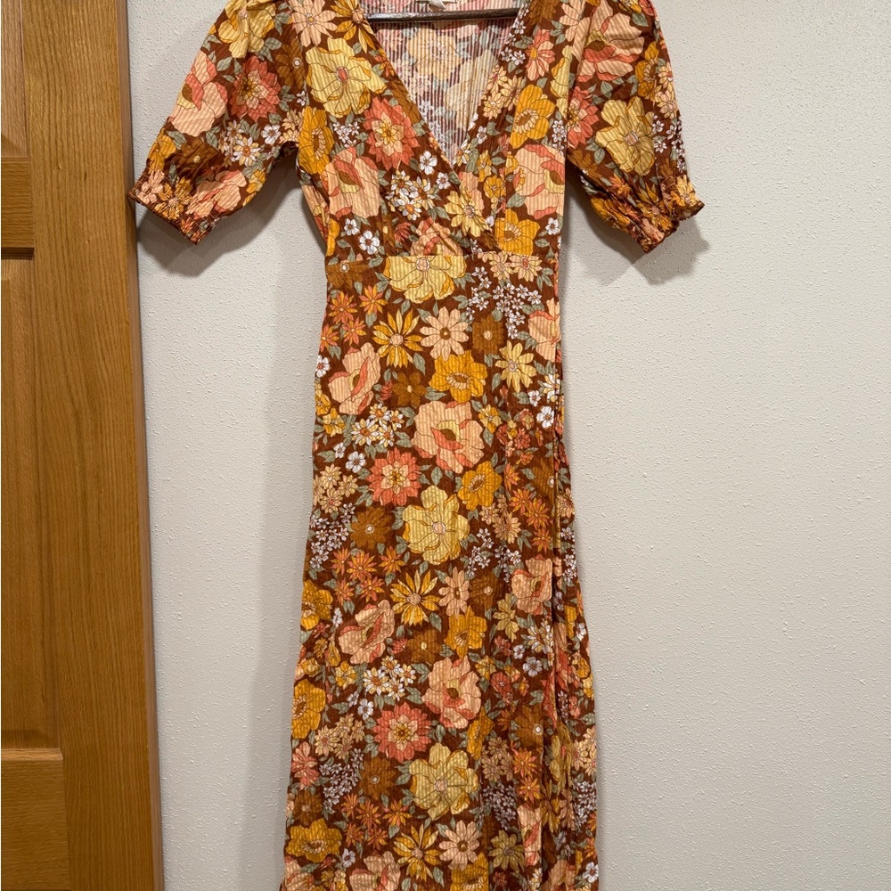 Billabong Orange and Yellow Puff Sleeve Sheath Dress